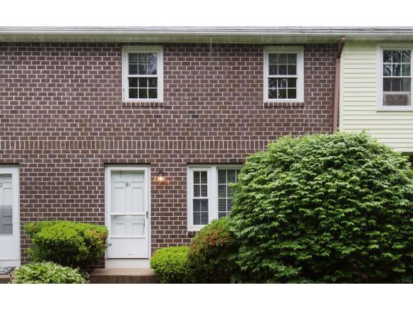 81 Oakridge Dr unit 81, Londonderry, NH 03053 - photo 1