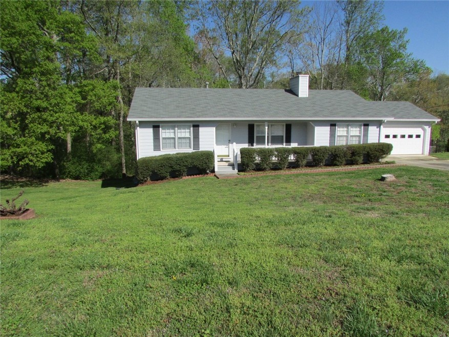 JUST LISTED! Cute! Clean! Well Maintained!