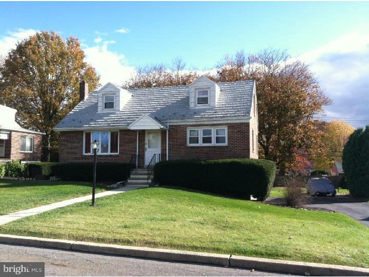928 Whitner Rd, Reading, PA 19605 - photo 1