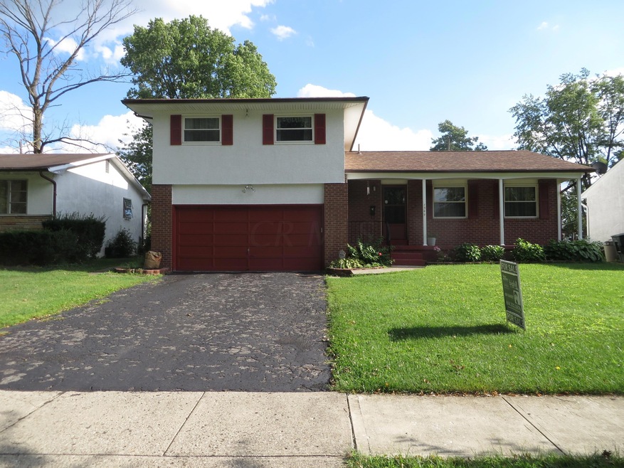 1349 Ironwood Dr, Columbus, OH 43229 - photo 1