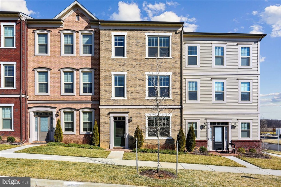 3 Blue Jay Way, Clarksburg, MD 20871 - photo 1