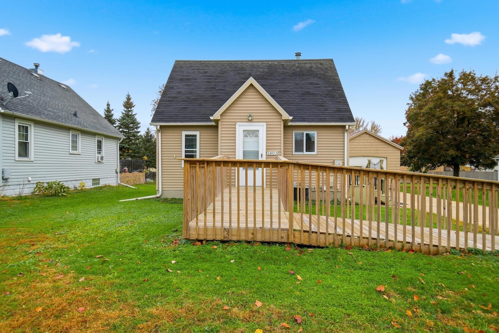 1403 11th Ave NW, Austin, MN 55912 - photo 1