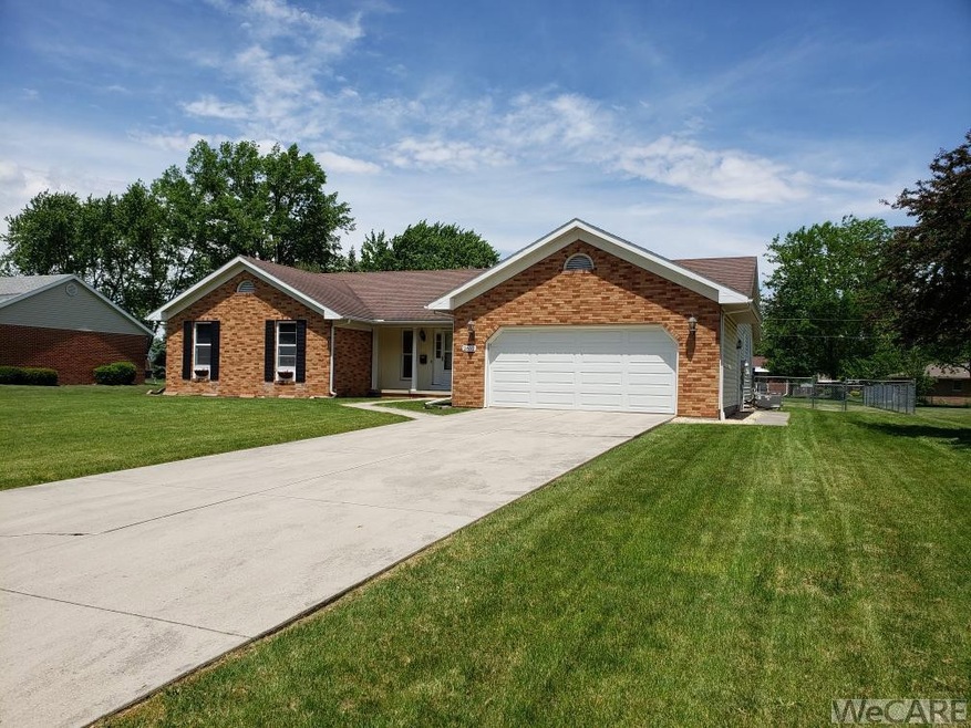 2612 Lowell Ave, Lima, OH 45805 - photo 1