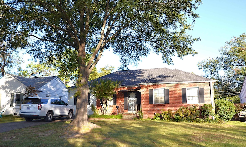 Pending $150,000 • Co-Listing Agent