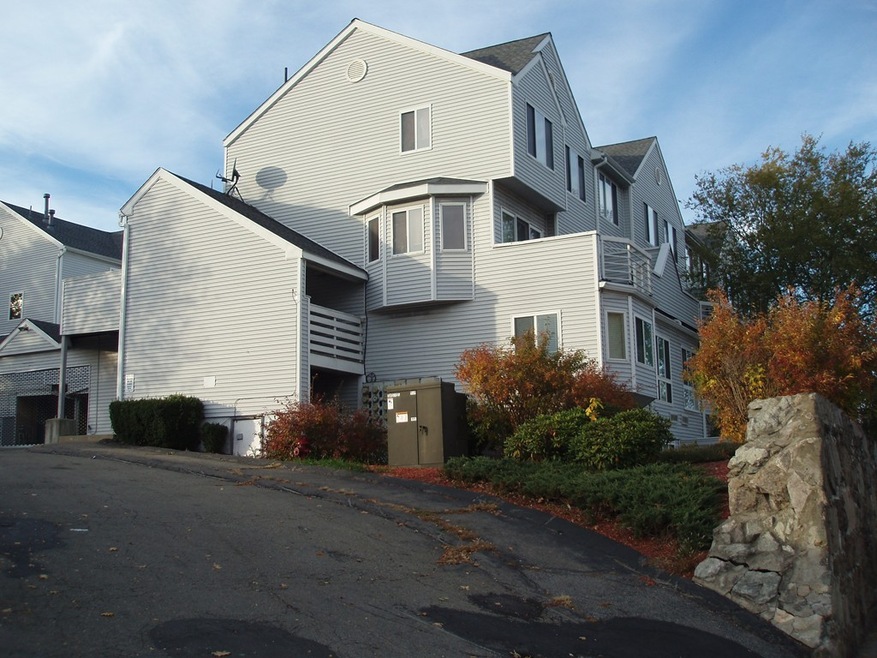 391 Hyde Park Ave unit 112, Roslindale, MA 02131 - photo 1