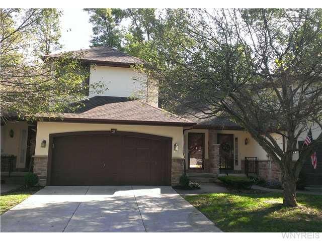 Exterior Front. Brierwood Country Club Townhouse~P