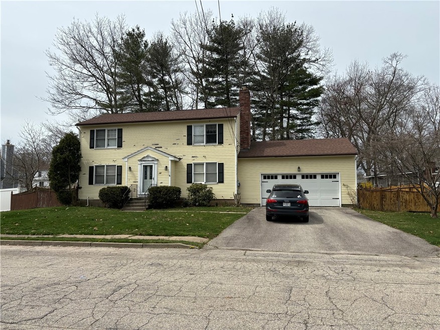 161 Posnegansett Ave, Warwick, RI 02888 - photo 1