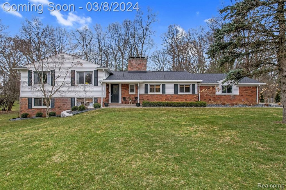 4450 Pine Tree Trail