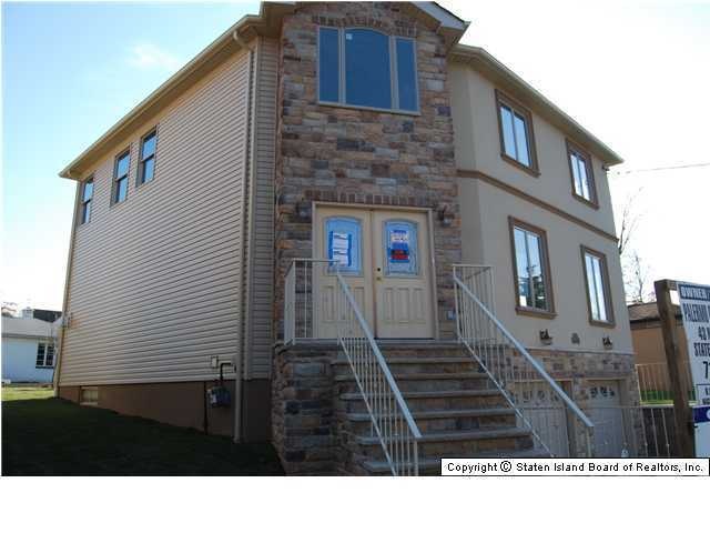 22 Cheshire Place, Staten Island, NY 10301 - photo 1