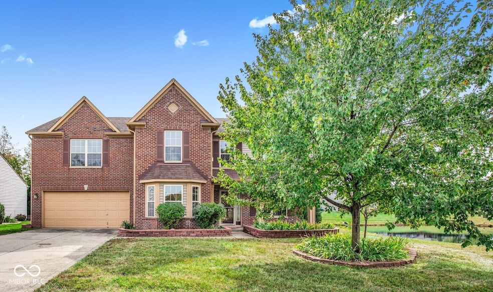 10873 Glazer Way, Fishers, IN 46038 - photo 1