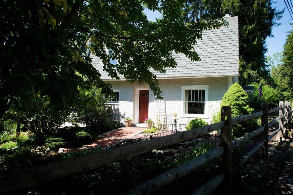 4926 Main Rd W, Emmaus, PA 18049 - photo 1