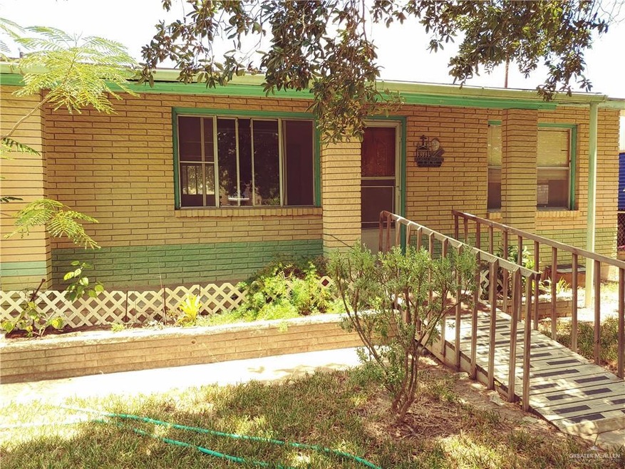 318 S 24th St, Donna, TX 78537 - photo 1