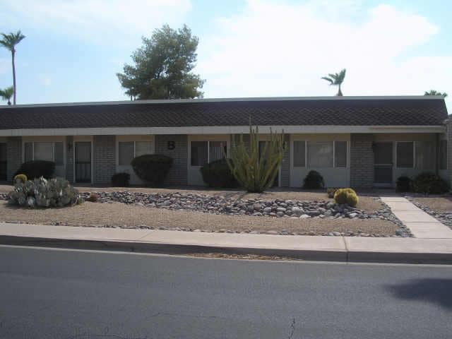5518 E Lindstrom Ln unit 6, Mesa, AZ 85215 - photo 1