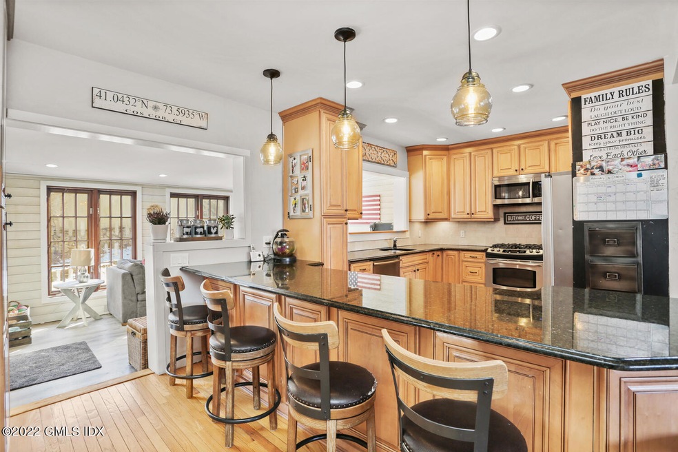 37 Harold St, Cos Cob, CT 06807 - photo 1