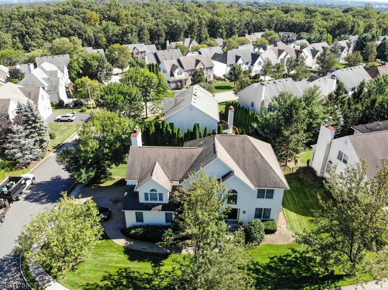 424 Red Rock Rd, Wyckoff, NJ 07481 - photo 1