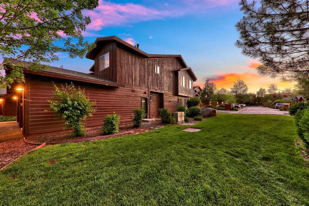 10592 Boulders Rd unit 8, Truckee, CA 96161 - photo 1