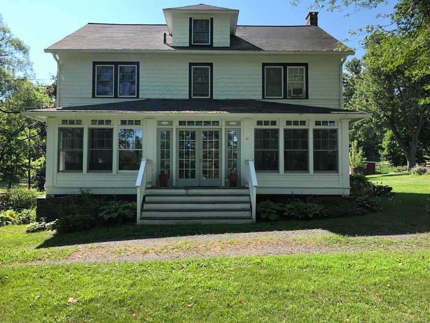 41 Lake Dr, Rhinebeck, NY 12572 - photo 1
