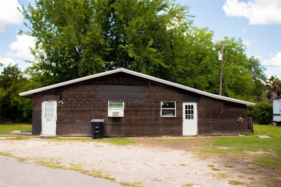 2111 Fm 528 Rd, Alvin, TX 77511 - photo 1