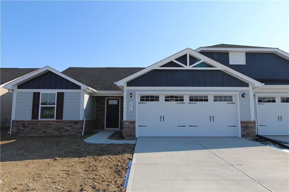 241 Kiawah Dr, Whiteland, IN 46184 - photo 1