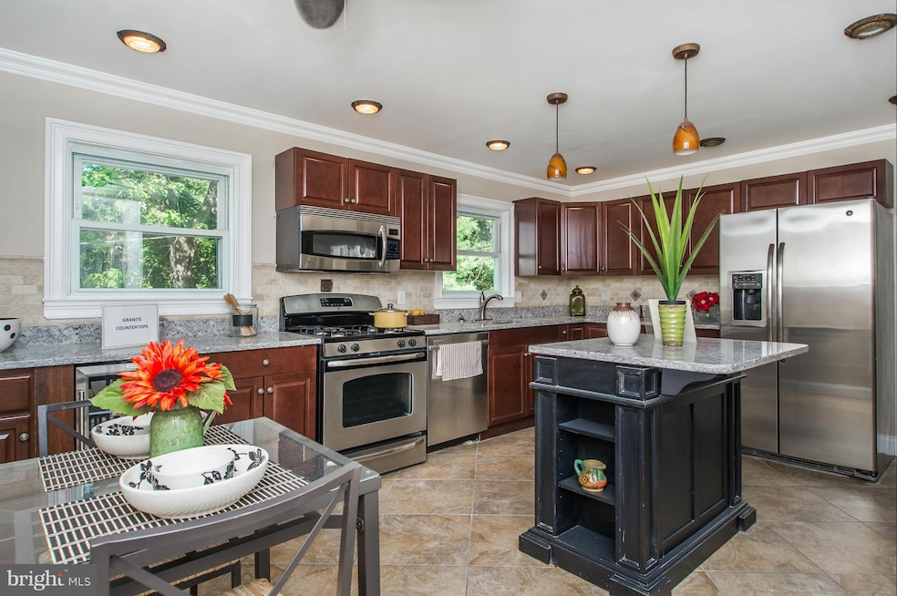 708 Virginia Ave, Essex, MD 21221 - photo 1