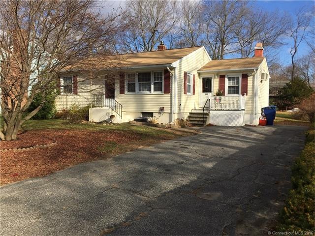 386 Chestnut Hill Ave, Waterbury, CT 06704 - photo 1