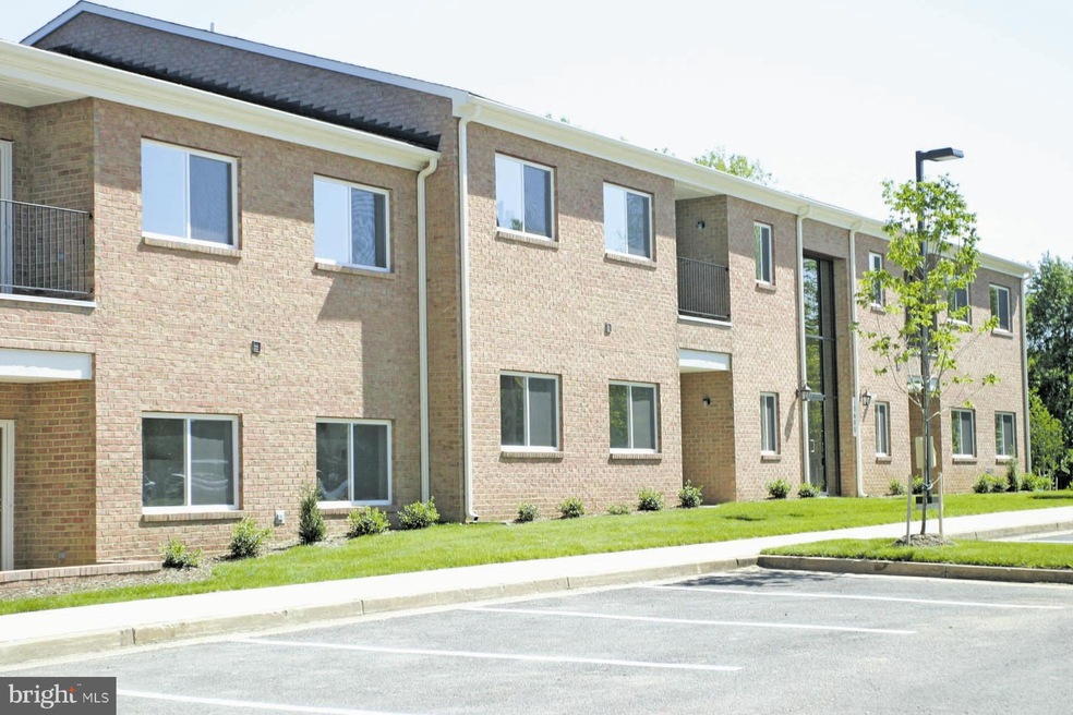10600 Provincial Dr unit 201, Manassas, VA 20109 - photo 1