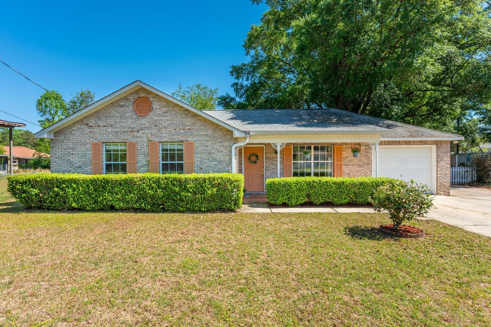 1-web-or-mls-102 Butler Cir Exterior-7