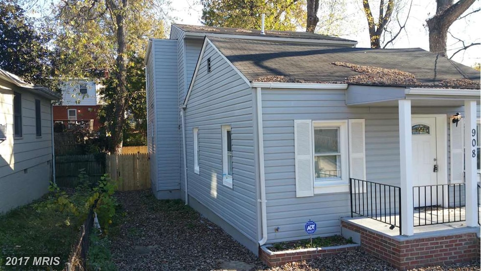 908 Elfin Ave, Capitol Heights, MD 20743 - photo 1