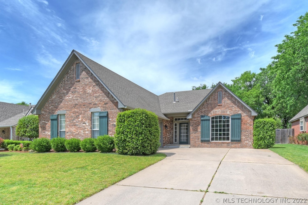 3902 W Galveston Place, Broken Arrow, OK 74012 - photo 1