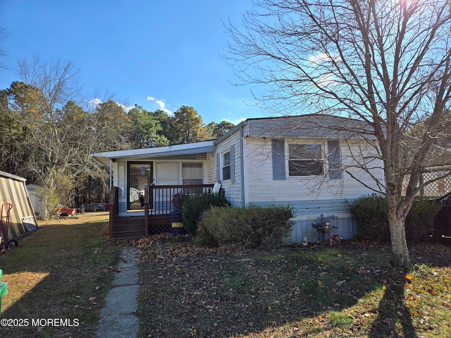 35 Boxwood Dr, Jackson Township, NJ 08527 - photo 1