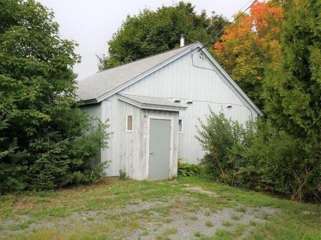 231-091535 Front Left