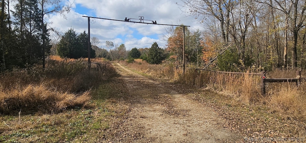 105750 S 4700 Rd, Muldrow, OK 74948 - photo 1