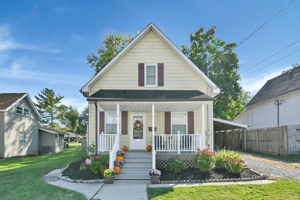 315 W 9th St, Marysville, OH 43040 - photo 1