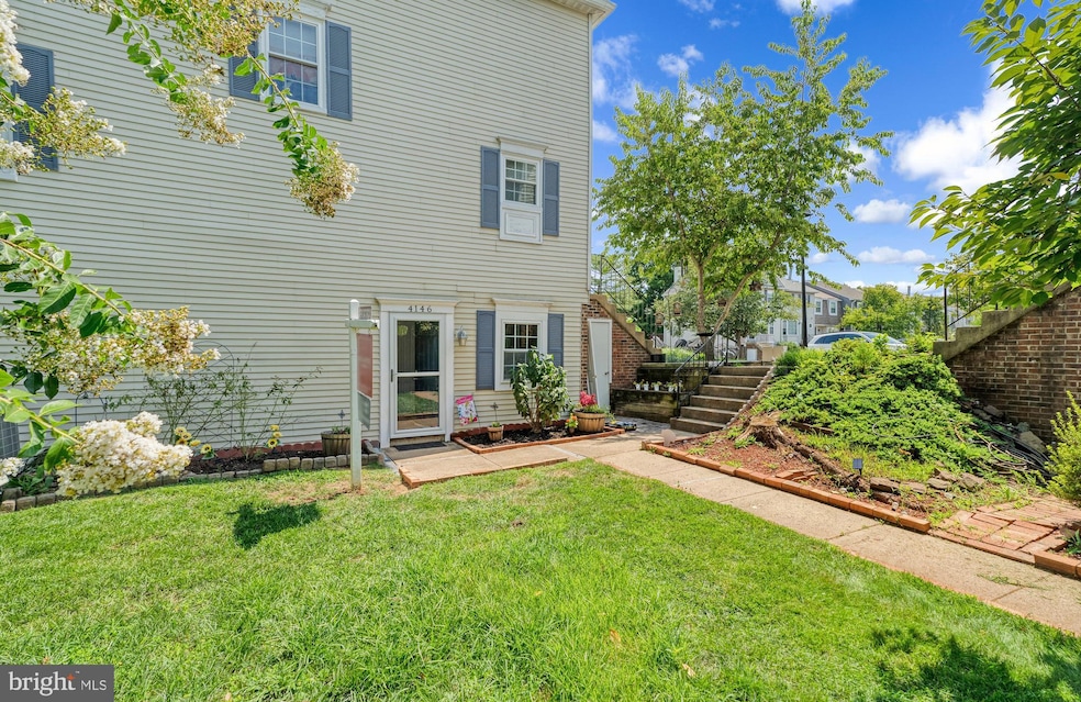 4146 Pleasant Meadow Ct unit 110C, Chantilly, VA 20151 - photo 1