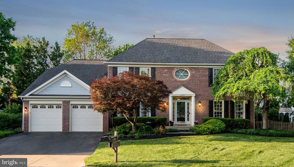 Sold $1,030,000 • Co-Listing Agent