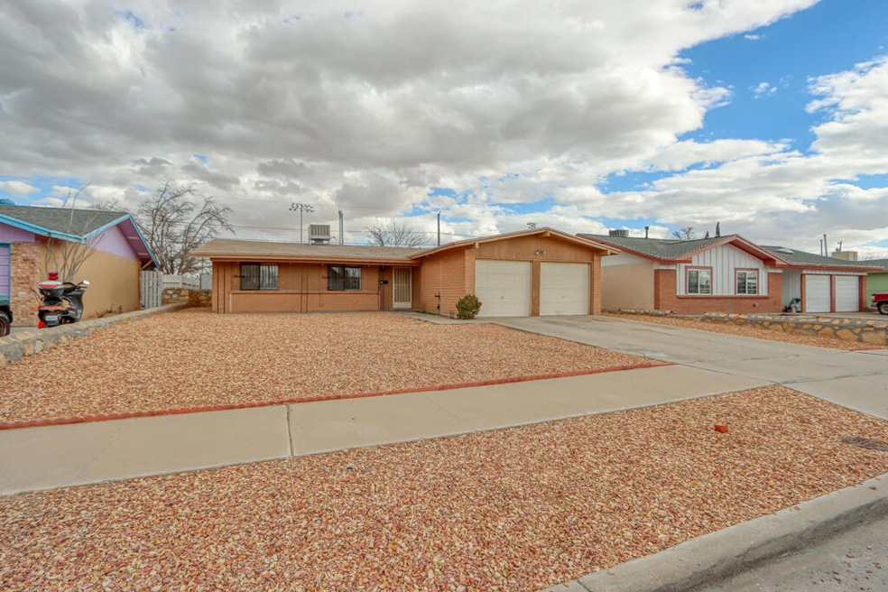 2020 Solano Dr, El Paso, TX 79935 - photo 1