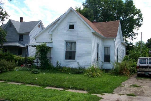 915 W 3rd St, Anderson, IN 46016 - photo 1