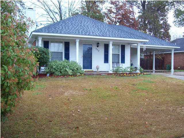 593 Mockingbird Circle
