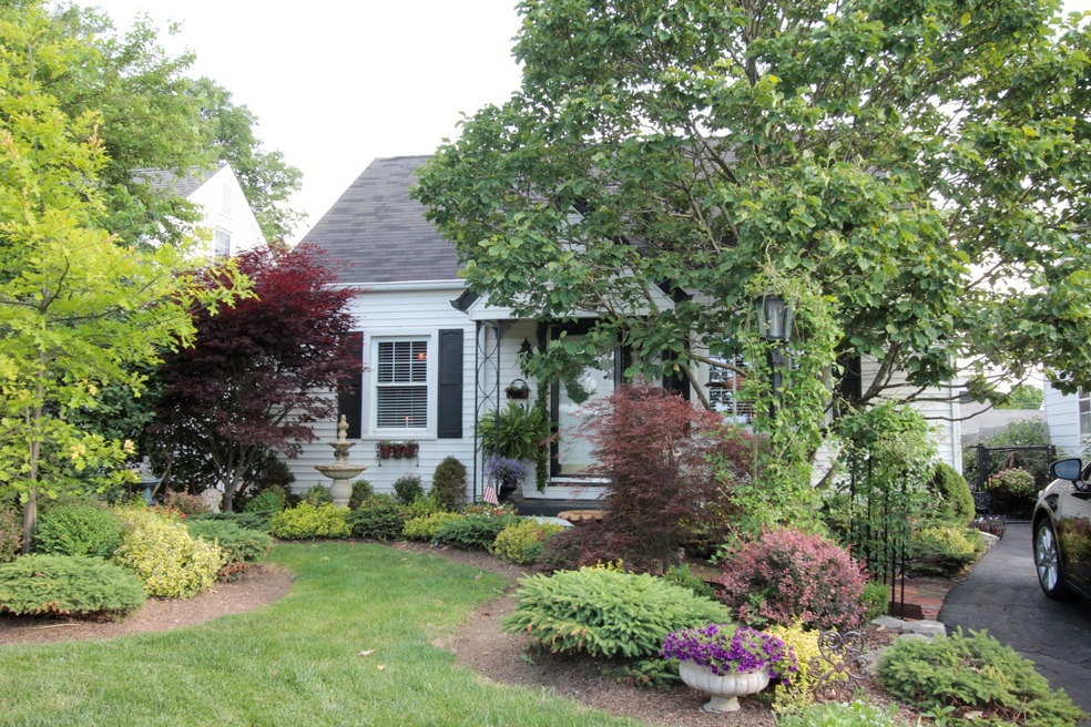 447 Morse Rd, Columbus, OH 43214 - photo 1