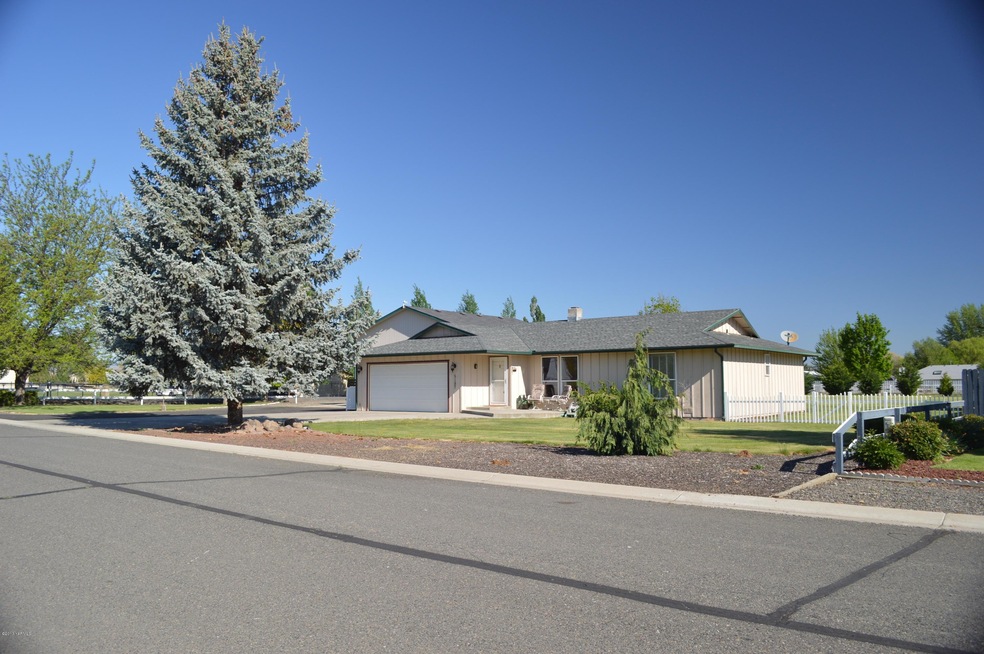 5187 Lyons Loop, Yakima