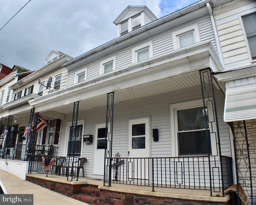 17 Centre St, Ashland, PA 17921 - photo 1