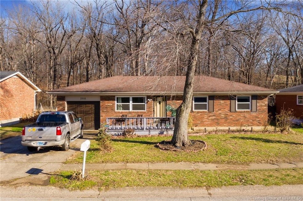 2916 Linda Dr, New Albany, IN 47150 - photo 1