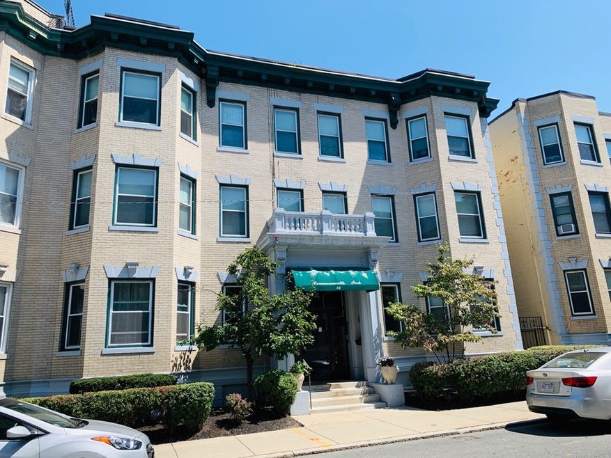 84 Gordon St unit 101, Brighton, MA 02135 - photo 1