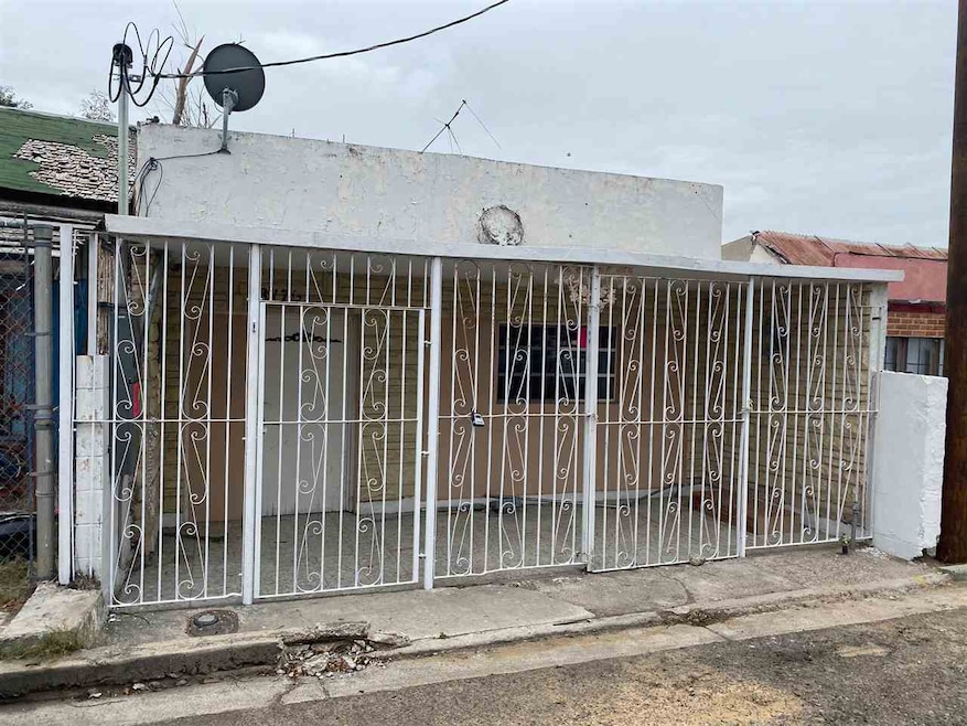 For Rent $900/month