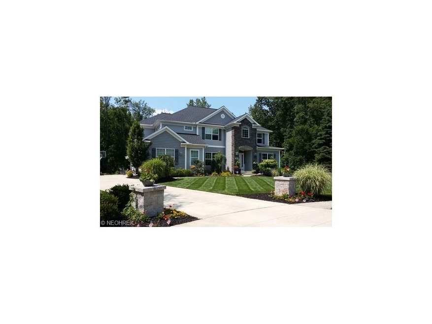 780 Valley View Cir, Aurora, OH 44202 - photo 1