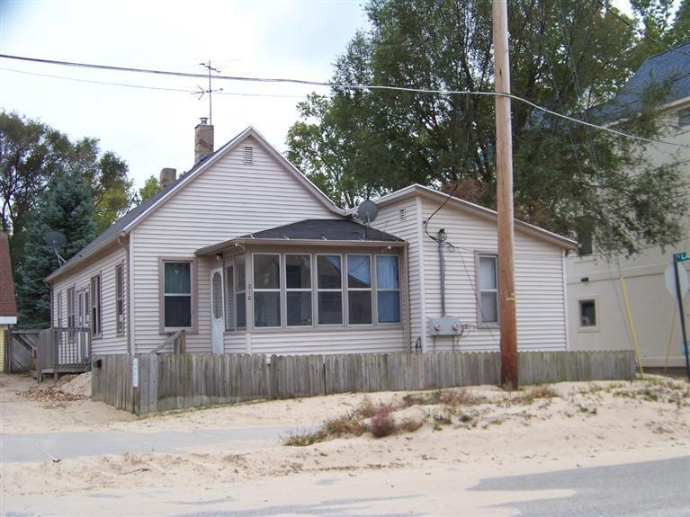 Primary Photo