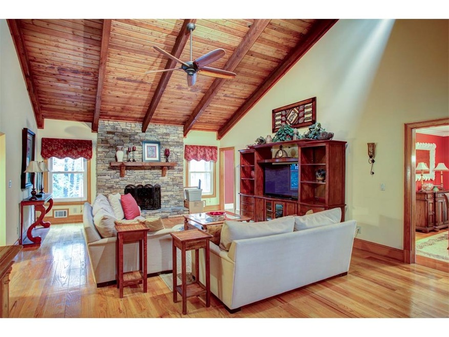 4274 Vienna Way, Marietta, GA 30062 - photo 1