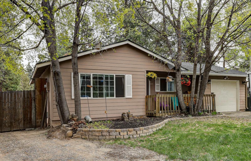 912 SE 6th Street-1