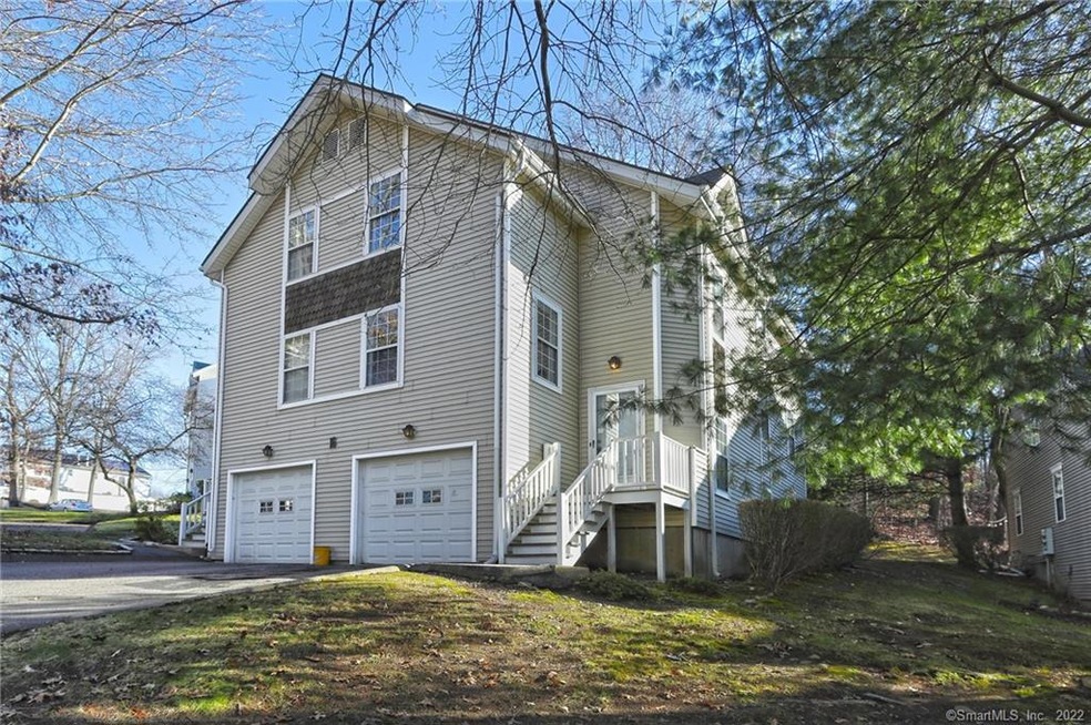 1159 Highland Ave unit 16B, Waterbury, CT 06708 - photo 1