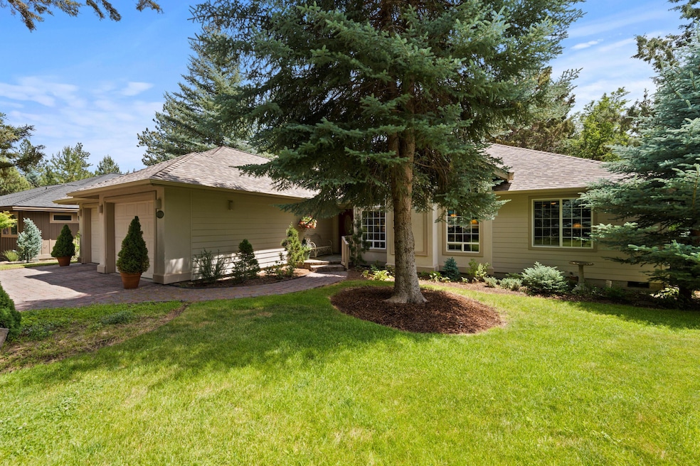 2697 NW Whitworth Way, Bend, OR 97701 - photo 1